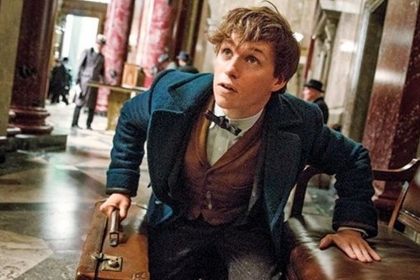 J. K. Rowling confirma que “Animales fantásticos y dónde encontrarlos” será una saga de cinco películas