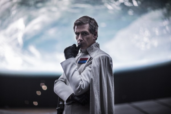Ben Mendelsohn, villano de “Rogue One, una historia de Star Wars”, también será el sheriff de Nottingham en la revisión de Robin Hood