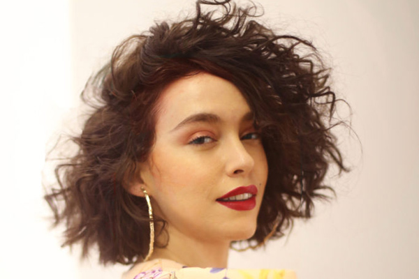 Alice Waddington: "He hecho una fantasía orwelliana adaptada a los jóvenes"