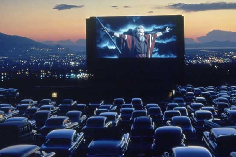 14 autocines siguen abiertos en Estados Unidos