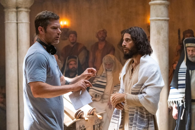 Dallas Jenkins: "En la 3ª temporada de 'The Chosen' la fase de luna de miel ha terminado" Dallas Jenkins: "En la 3ª temporada de 'The Chosen' la fase de luna de miel ha terminado"