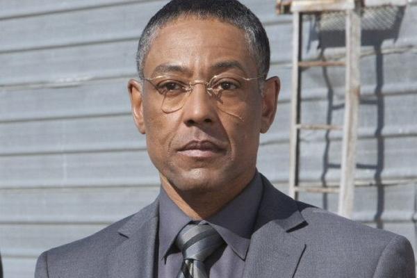 “Better Call Saul” recupera a Gus Fring, el villano más emblemático de “Breaking Bad”