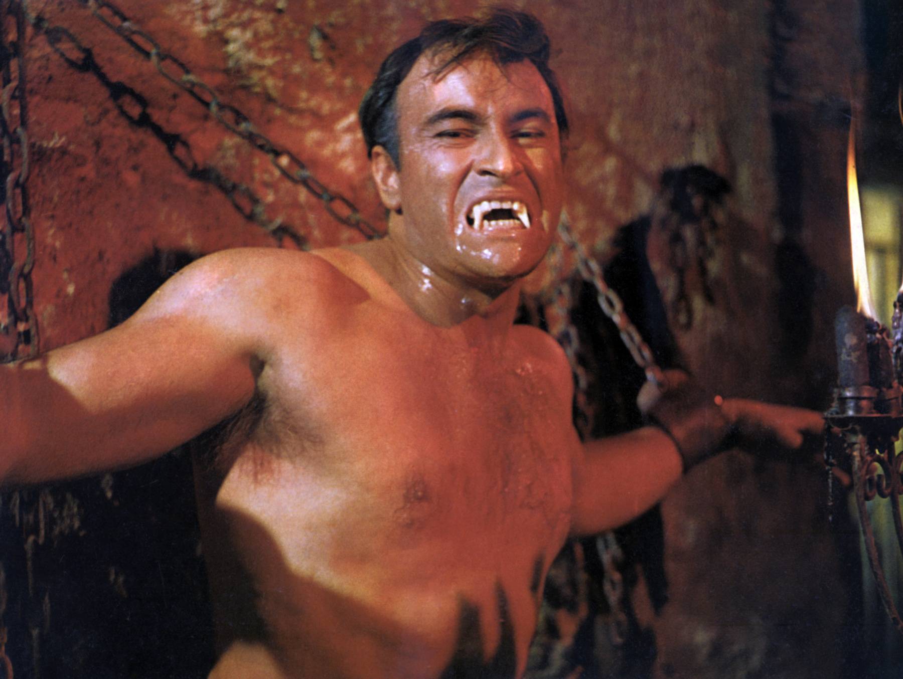 La Academia celebra el aniversario de "El día de la bestia" y rinde homenaje a Romana González, Paul Naschy y Maiki Marín