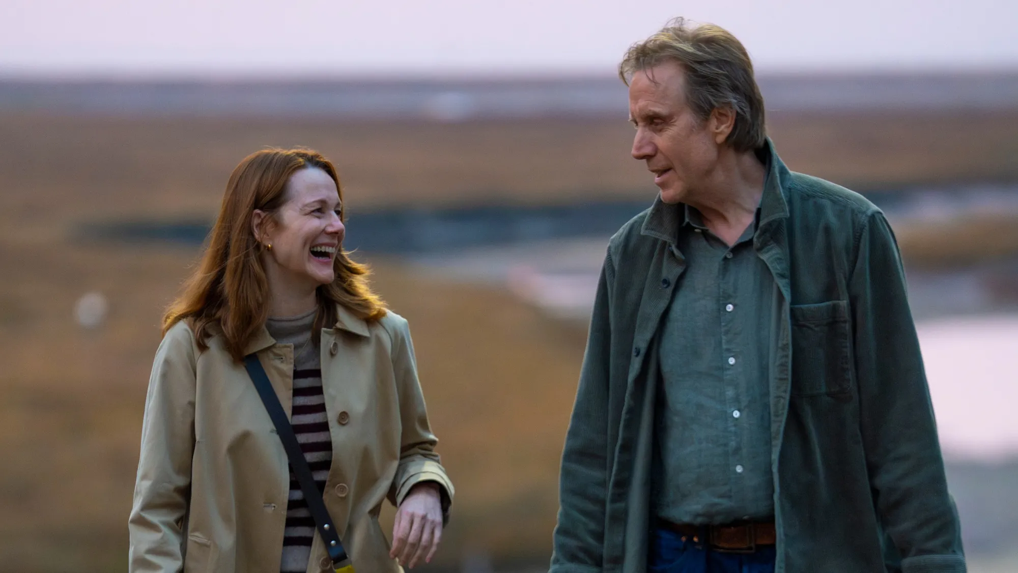 Laura Linney y Rhys Ifans se las ven con el Parkinson