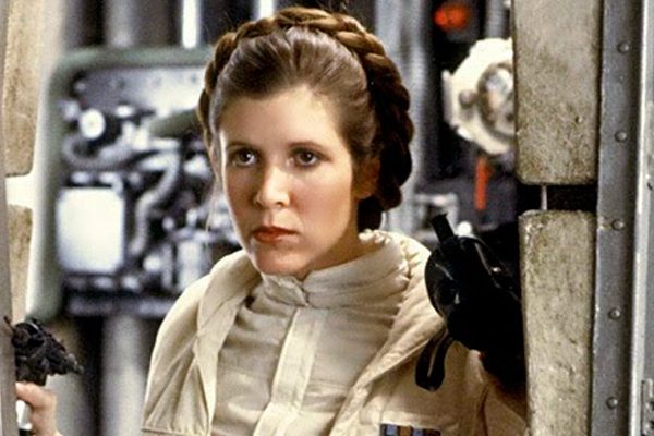 La princesa Leia estrangulada por su propio sujetador