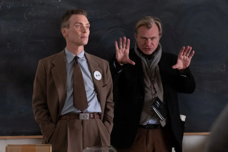 "Oppenheimer" le gana el pulso a "Barbie" en los Globos de Oro