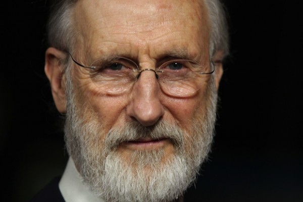 James Cromwell fichado por el español Juan Antonio Bayona para la continuación de “Jurassic World”