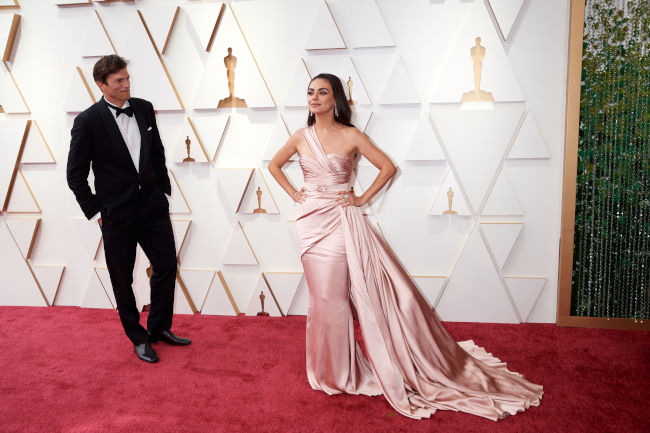 mila kunis