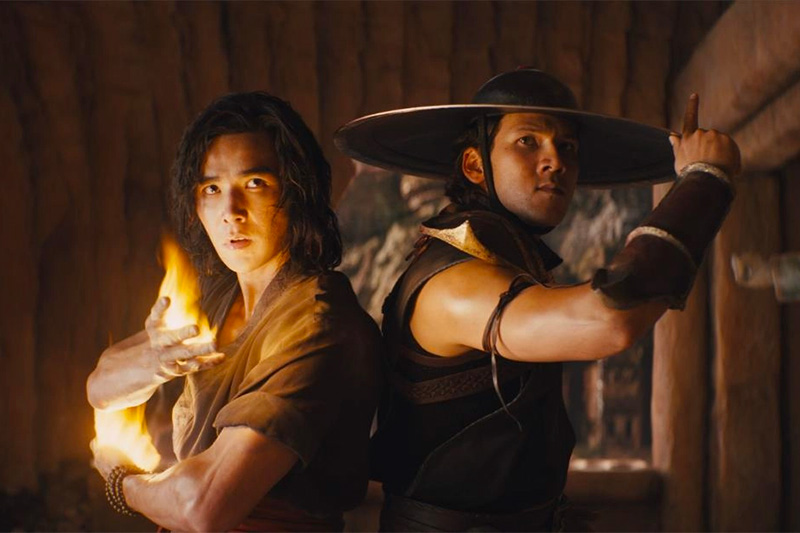 "Mortal Kombat" gana el primer asalto