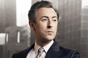 El jefe de campaña en "The Good Wife" Alan Cumming quiere a Bernie Sanders como presidente