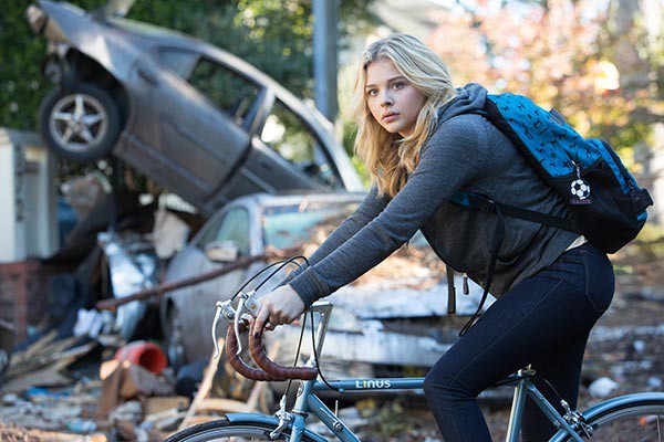 Chloë Grace Moretz confirma que está saliendo con el hijo de los Beckham 