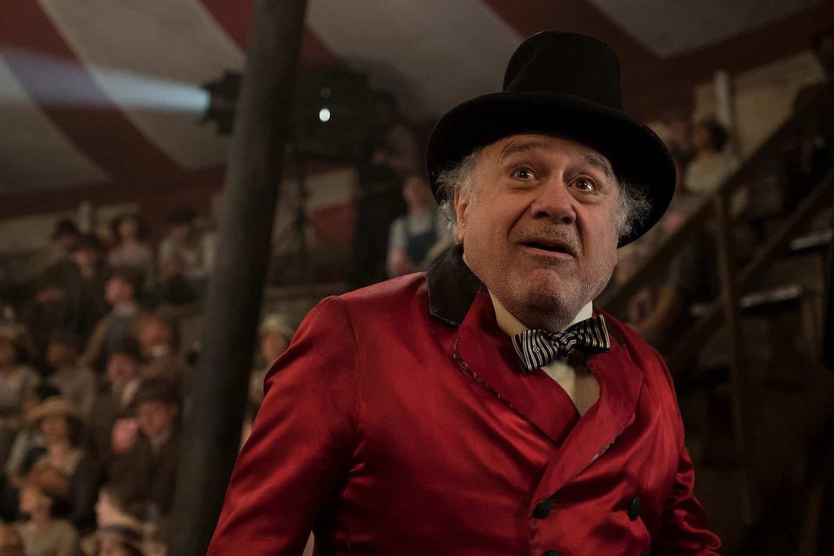 El actor Danny DeVito quiere volver a la dirección con "McTeague"