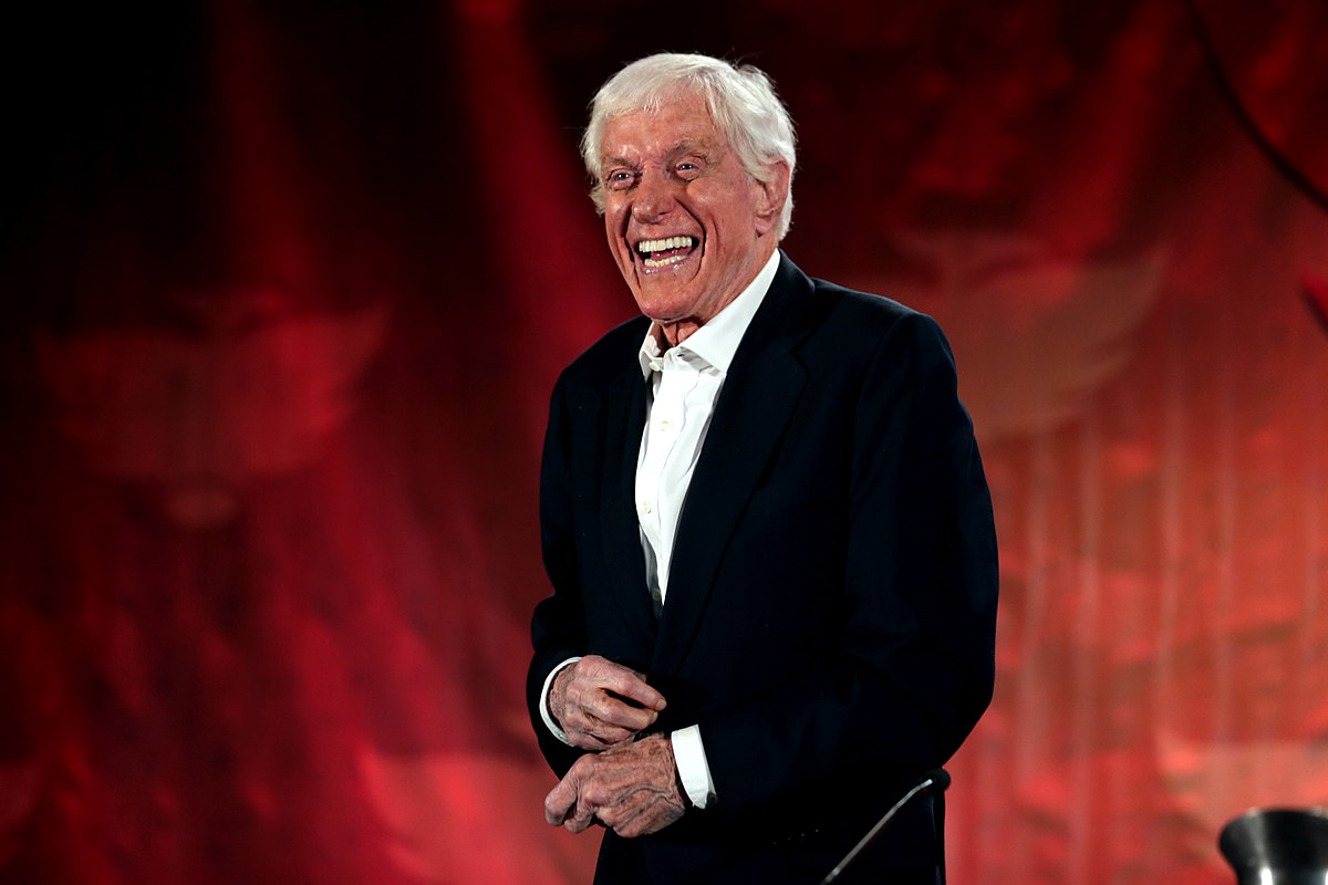 Dick Van Dyke revela por qué rechazó ser James Bond