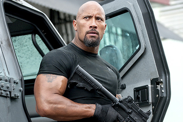 Dwayne Johnson, el hombre lobo, y el hijo del Shaolin