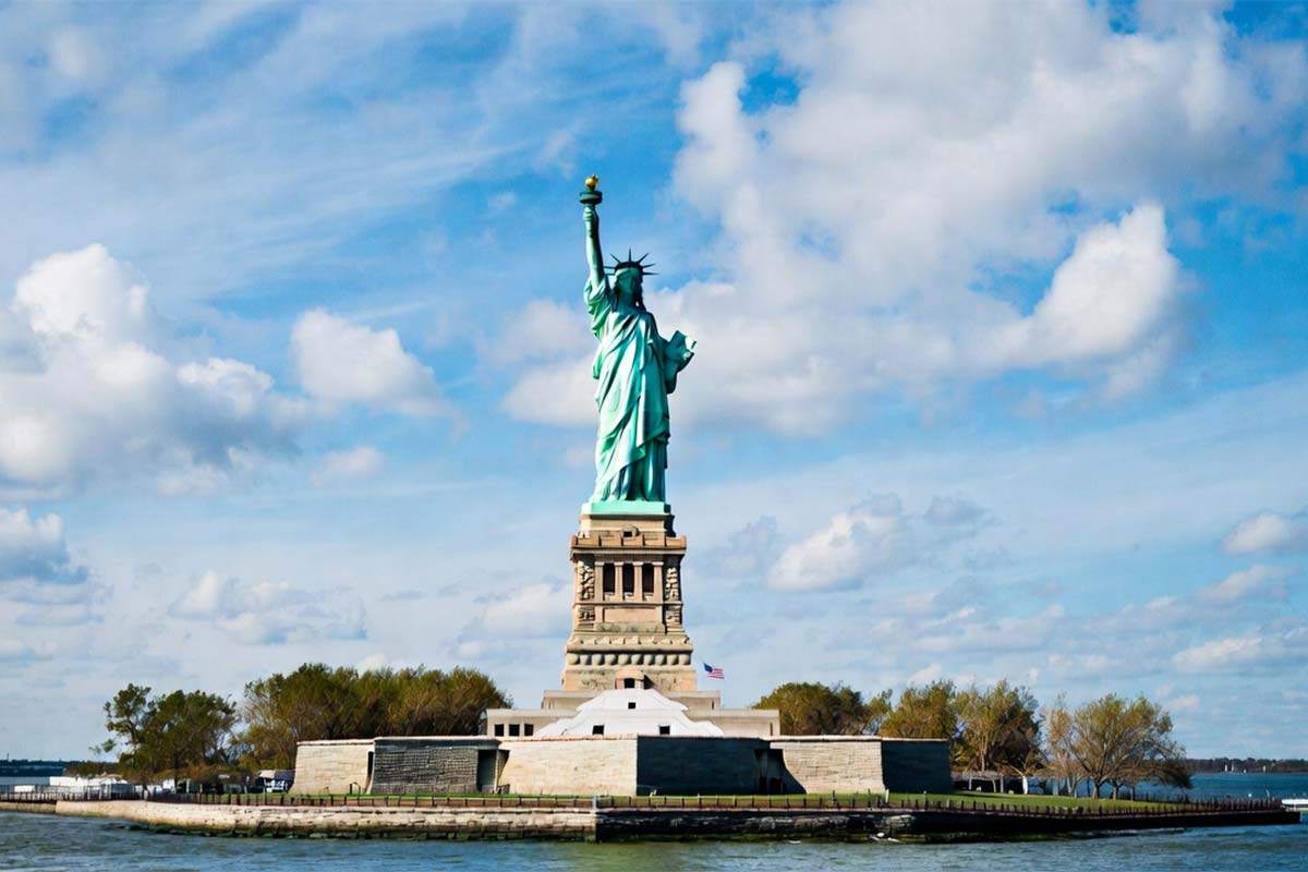 Christian Duguay contará la historia de la Estatua de la Libertad