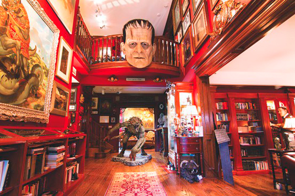 Guillermo del Toro expone sus  monstruos en Los Ángeles