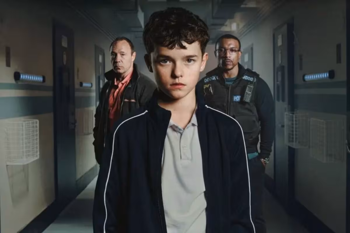 El creador de "Adolescencia" Jack Thorne niega que sea una serie contra los blancos
