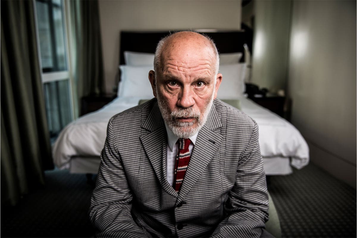 John Malkovich ya no será un crítico de música en una película israelí