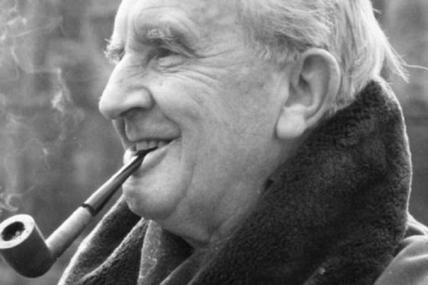 Un cineasta finlandés dirigirá el esperado biopic de Tolkien que prepara Fox