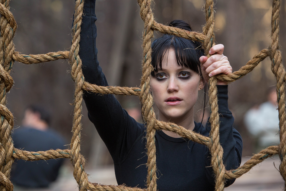 Maika Monroe encuentra el amor