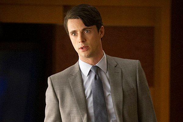 Matthew Goode encabeza el reparto de la serie basada en el libro “Picnic junto al camino”