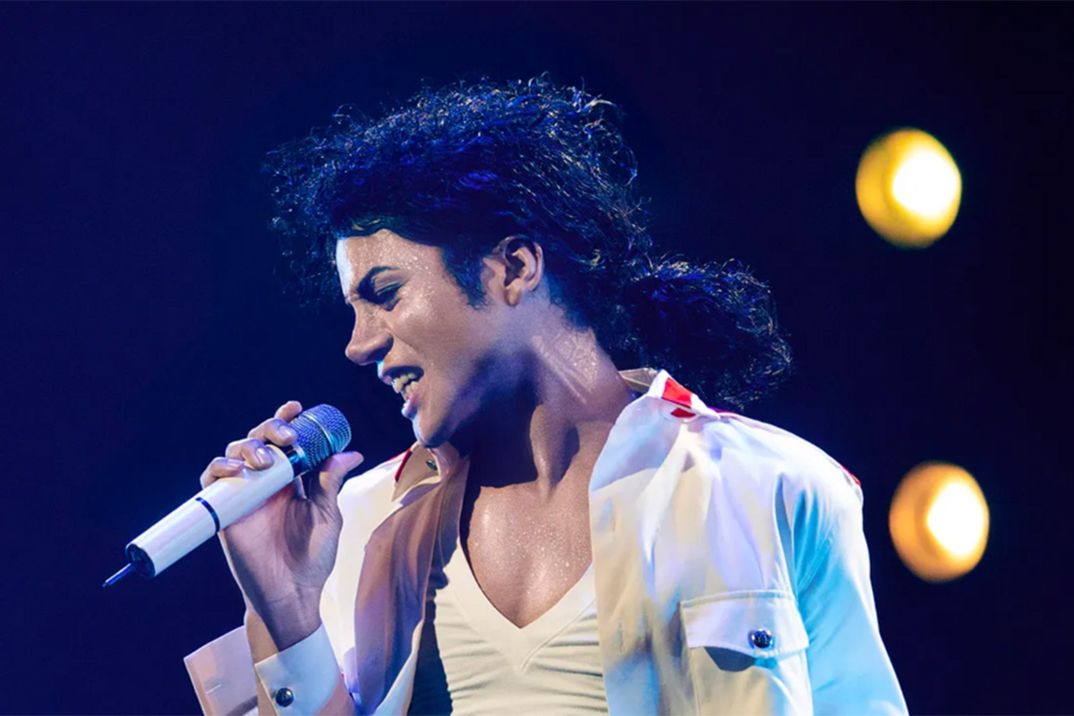 Los Globos de Oro piensan que "Michael" no es musical y que "Obsession" es pura comedia