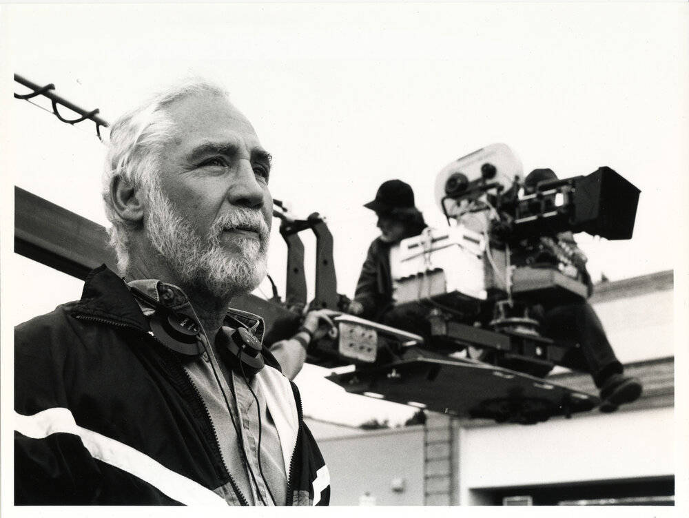 Muere a los 99 años el "old" director Robert M. Young