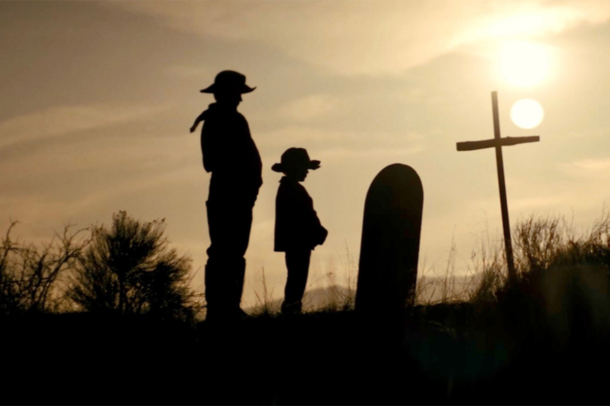 Cálida acogida a la premiere del western "Rust"