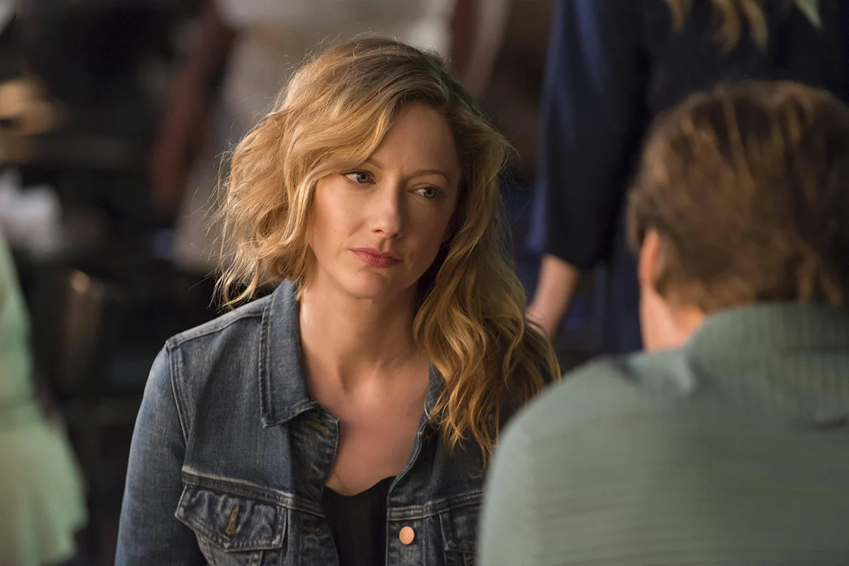 Judy Greer encuentra un dedo humano en su cesta de comida rápida