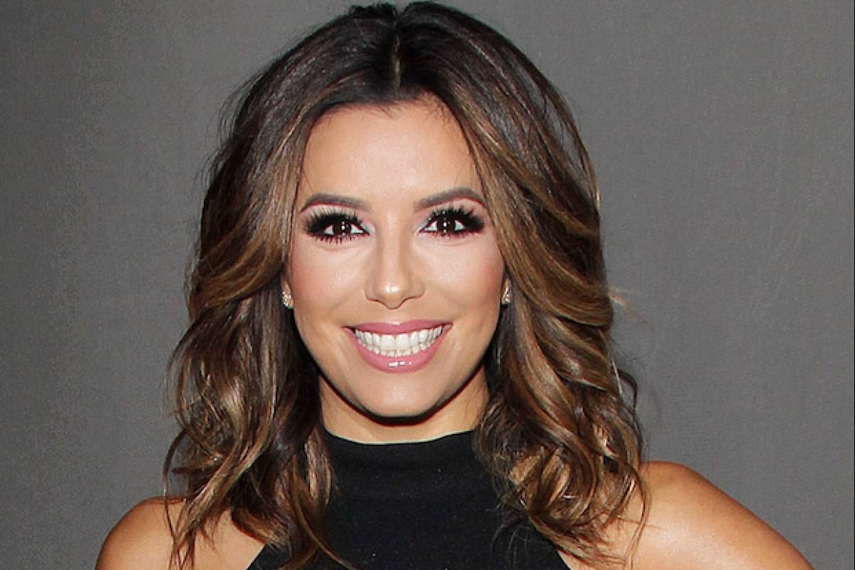 Eva Longoria, Alexander