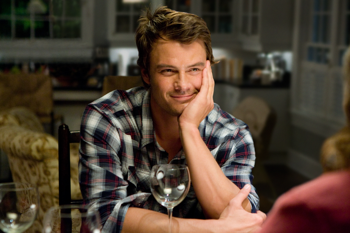 Josh Duhamel sustituirá a Armie Hammer en "Shotgun Wedding", junto a Jennifer Lopez