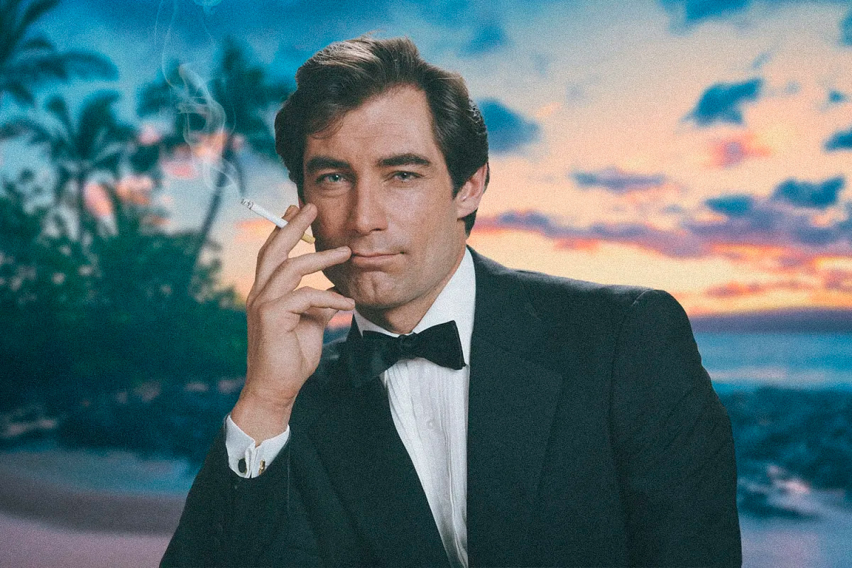 Timothy Dalton se lamenta de que la franquicia James Bond pase al control de manos estadounidenses