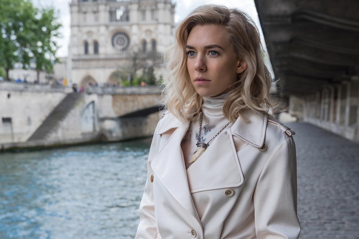 Vanessa Kirby visita un resort en la Riviera Maya