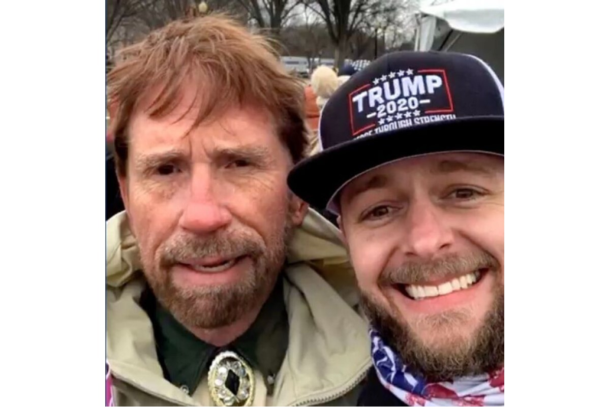 Chuck Norris desmiente su participación en el asalto al Capitolio