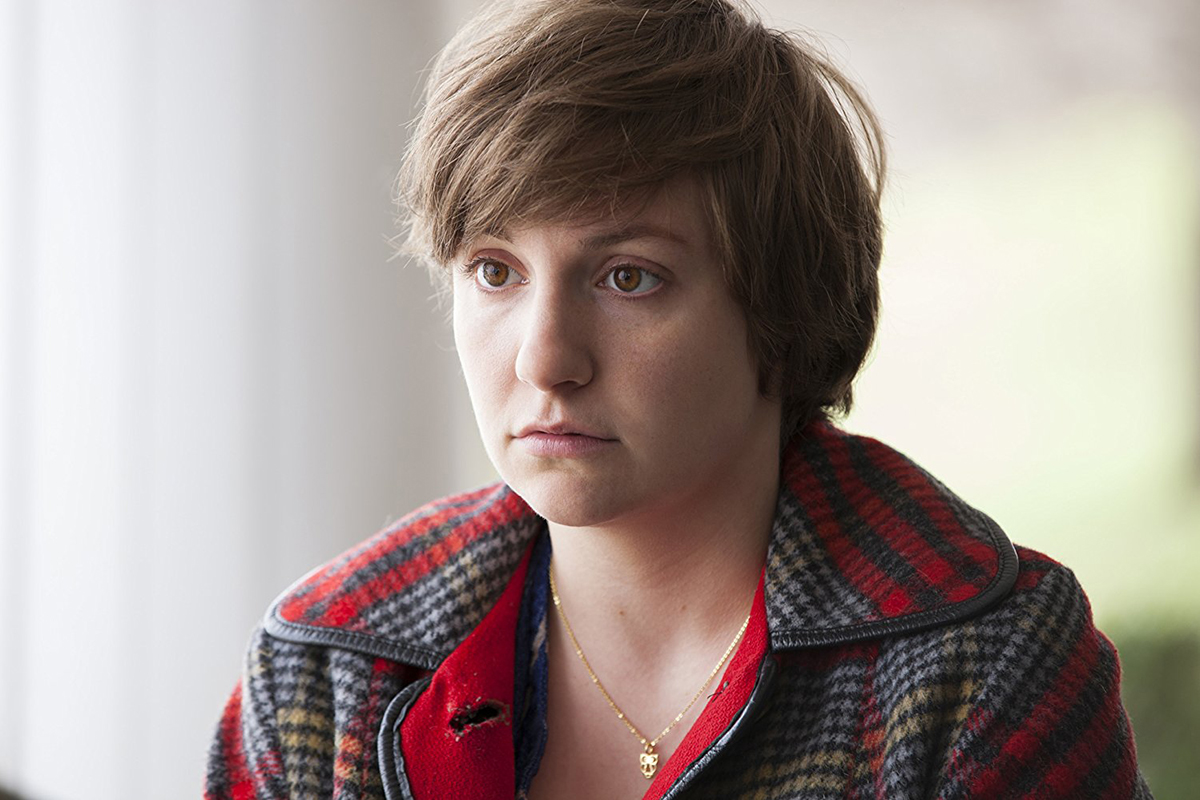 Lena Dunham rueda en secreto "Sharp Stick", con Jennifer Jason Leigh
