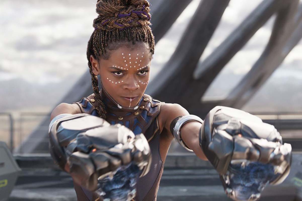 Letitia Wright linchada en Twitter por su escepticismo ante la vacuna del Covid-19