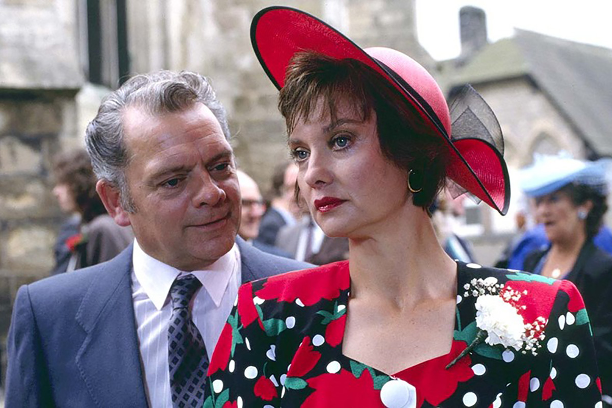 Fallece, Nicola Pagett, la joven rebelde de la serie "Arriba y abajo"