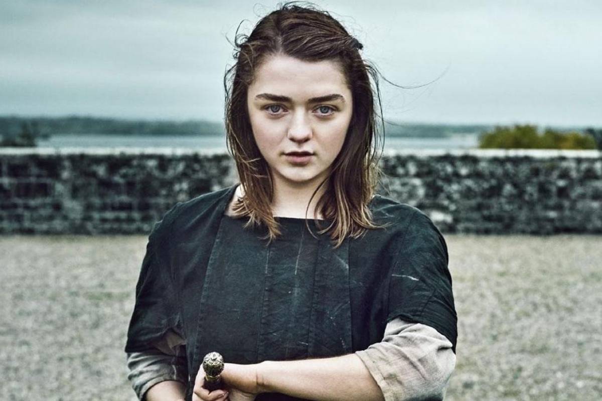 Maisie Williams y Freddie Highmore serán secuestradores 