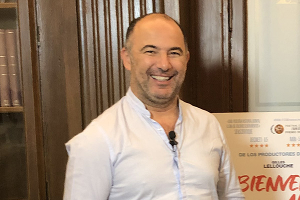 Entrevista con Mohamed Hamidi, director de "Bienvenidos al barrio"