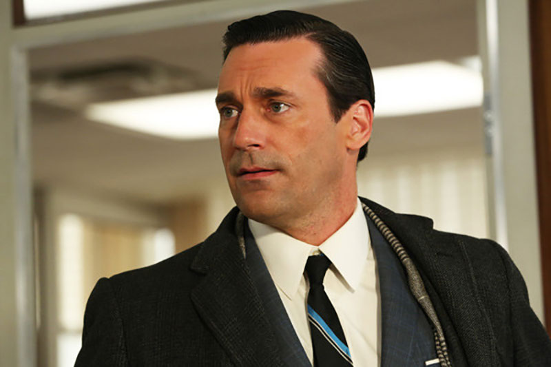 Jon Hamm protagonizará la revisión de "Fletch, el camaleón"