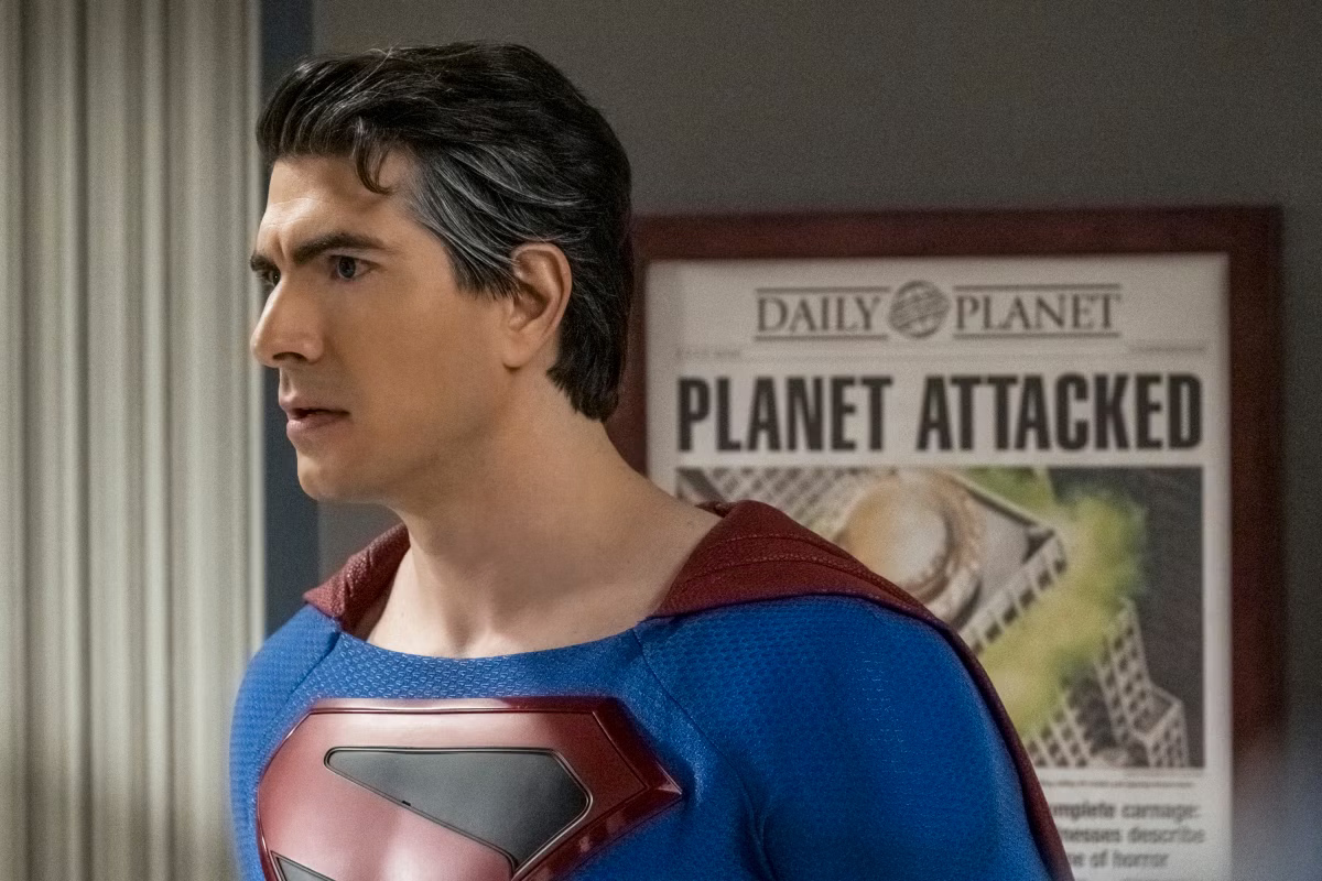 Brandon Routh y Mena Suvari contra los alienígenas