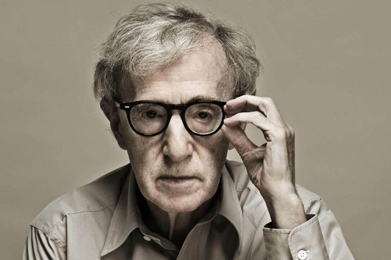 Los empleados de Hachette protestan por la publicación de las memorias de Woody Allen