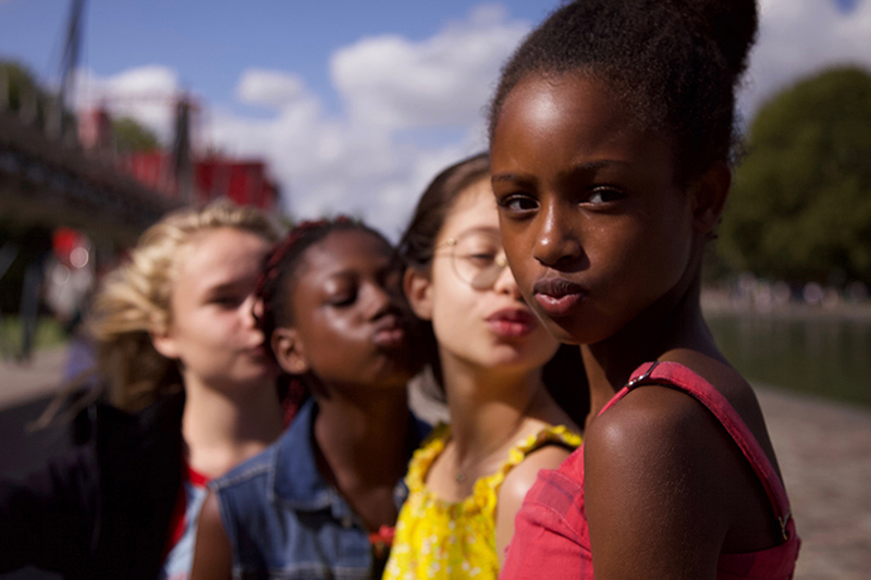 Netflix, acusada en los tribunales por la distribución de "Guapis"