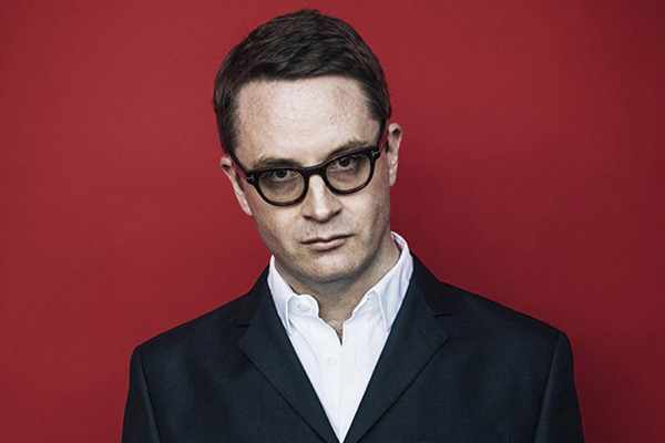 Chloë Grace Moretz y Daisy Ridley podrían ser "Batwoman", dirigidas por… ¿Nicolas Winding Refn?