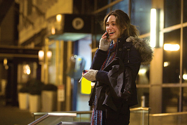 Roban en la casa de Emmy Rossum, la actriz de “Shameless”