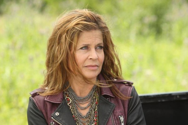 Linda Hamilton, matriarca del crimen en un drama