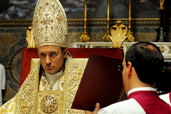 Paolo Sorrentino prepara una continuación de la serie “The Young Pope”, sin Jude Law
