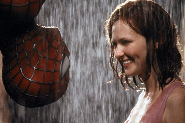 Tom Holland replica a Kristen Dunst, que no ha visto "Spider-Man Homecoming"
