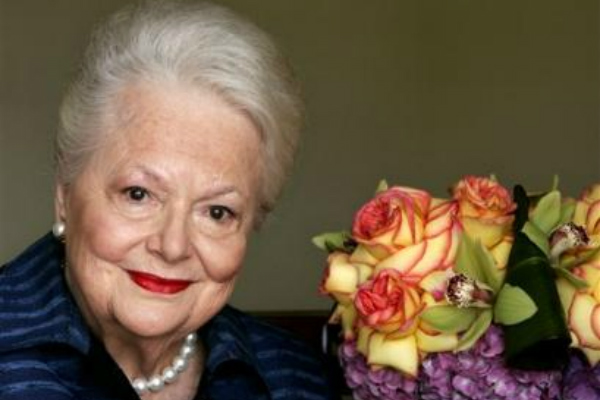 Olivia de Havilland, legendaria actriz de “Los que el viento se llevó”, nombrada Dama a los 101 años