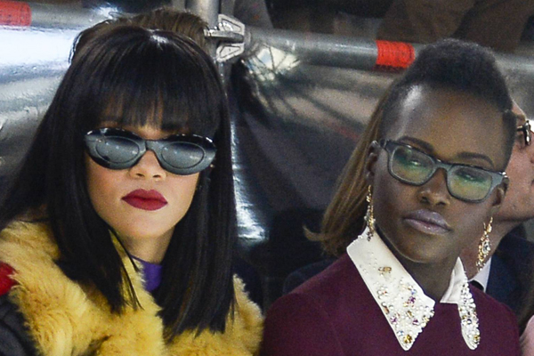 Netflix convertirá en película un ‘meme’ viral de Rihanna y Lupita N’yongo